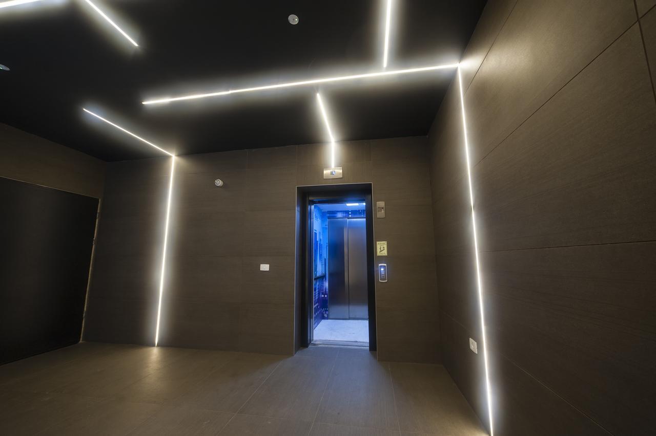 Luxury 2 Bedrooms Apartments Rothschild + Balcony Tel Aviv Exterior photo