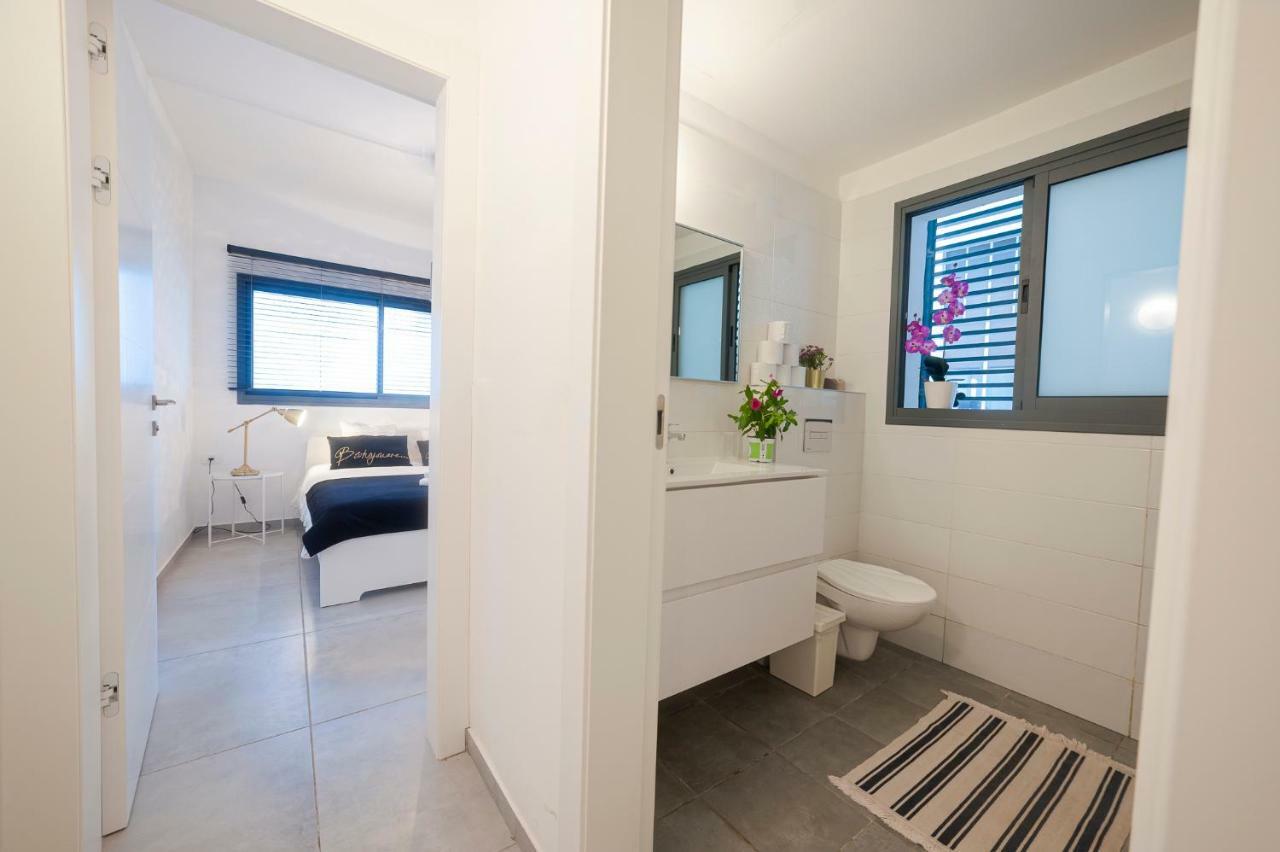 Luxury 2 Bedrooms Apartments Rothschild + Balcony Tel Aviv Exterior photo