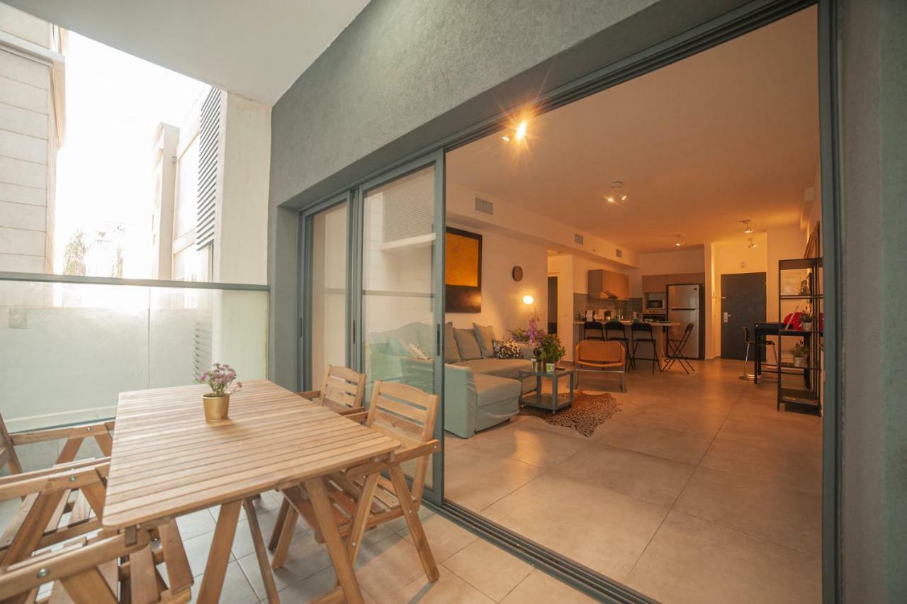 Luxury 2 Bedrooms Apartments Rothschild + Balcony Tel Aviv Exterior photo
